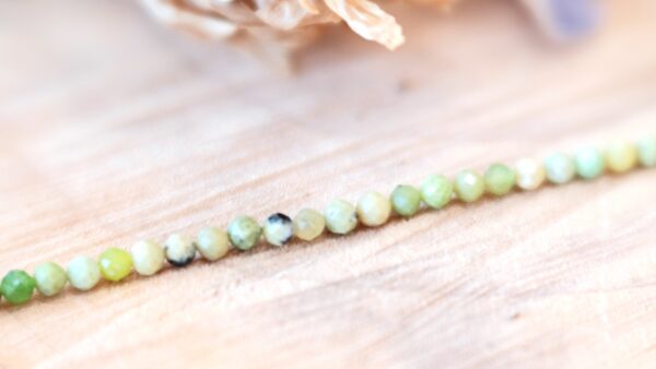 Lemon%20Chrysoprase_edited.jpg