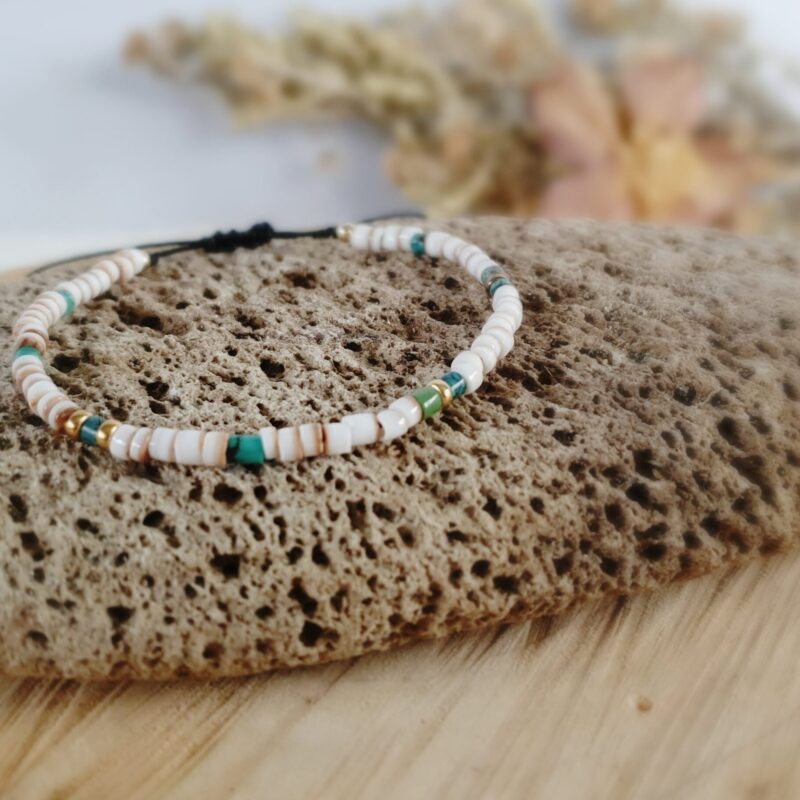 Turquoise & Seashell Bracelet - Snow White